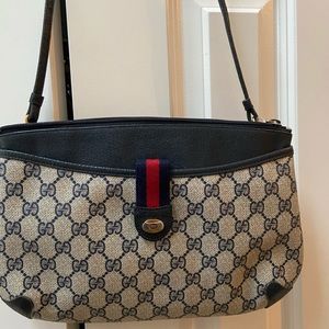 1980’s Gucci Signature Swagger Clutch Bag